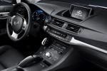 Lexus CT200h 2010 года
